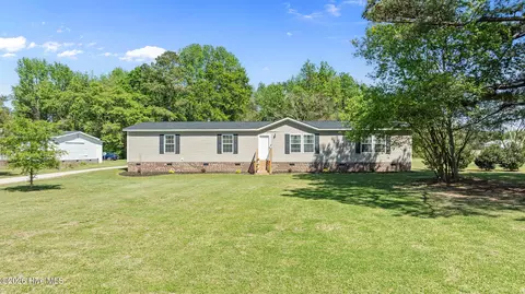 370 Peele Rd, Goldsboro, NC 27534