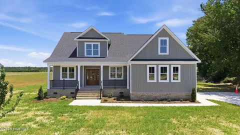 2316 Heartland Rd, Red Oak, NC 27868