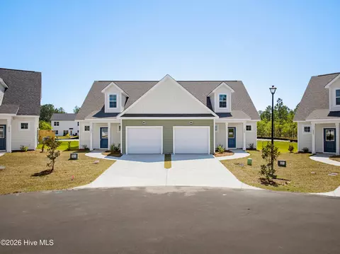 223 Sandpiper Pl, Holly Ridge, NC 28445