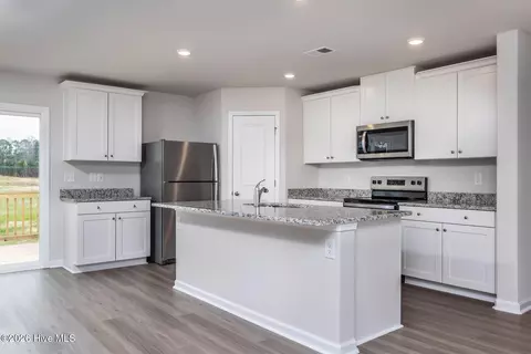 11826 International Dr, Middlesex, NC 27557