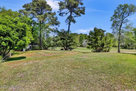 Exterior - 707 N Green Tee Rd, Hampstead, NC 28443 photo 10 of 20