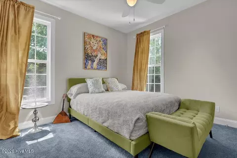 Bedroom - 707 N Green Tee Rd, Hampstead, NC 28443 photo 4 of 7