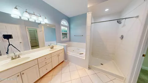 Bath - 264 Juniper Creek Blvd, Pinehurst, NC 28374 photo 3 of 3