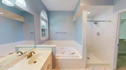 Bath - 264 Juniper Creek Blvd, Pinehurst, NC 28374 photo 1 of 3