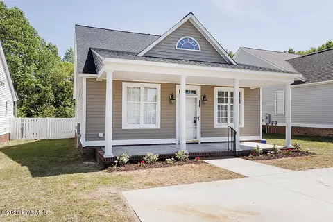 421 Davis Farm Dr, Nashville, NC 27856