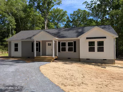 115 Holmes Ln, Robbins, NC 27325