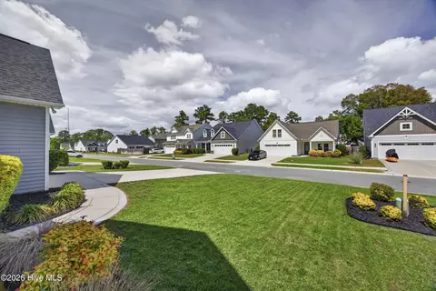 119 Downy Dr, Hampstead, NC 28443 photo 6