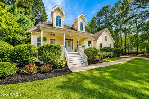 3543 Beaver Creek Dr SE, Southport, NC 28461