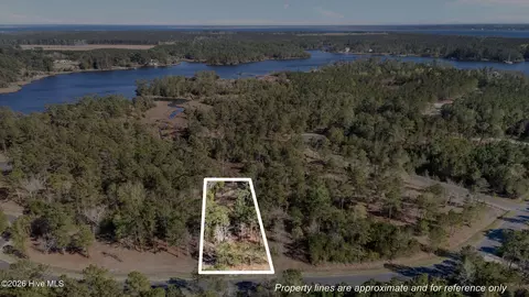 128 Shell Castle Ln, Vandemere, NC 28587