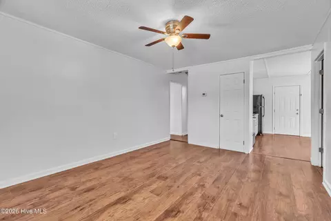 Living - 33 Riegel Dr, Hubert, NC 28539 photo 1 of 5