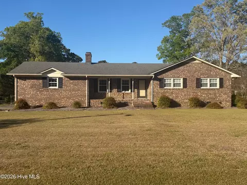 2631 Kevin Dr, Kinston, NC 28501