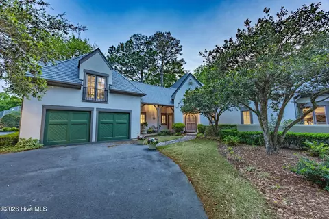 1701 Fontenay Pl, Wilmington, NC 28405