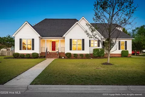 363 Primrose Ln, Winterville, NC 28590