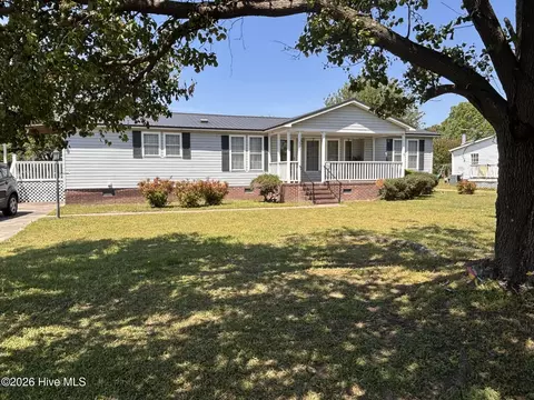113 Valleyview Dr, Goldsboro, NC 27534