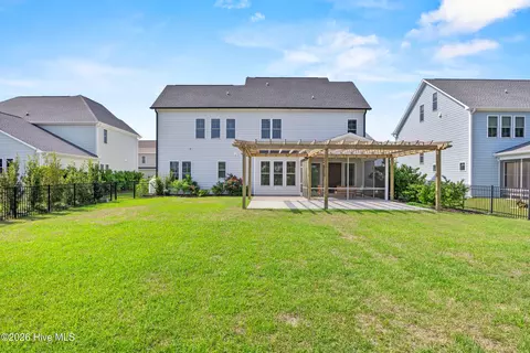 Exterior - 2 N Artisan Dr, Hampstead, NC 28443 photo 7 of 11