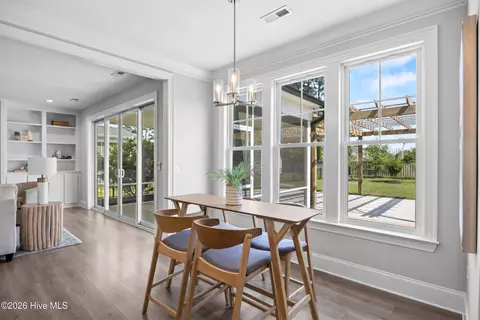 Dining - 2 N Artisan Dr, Hampstead, NC 28443 photo 3 of 3