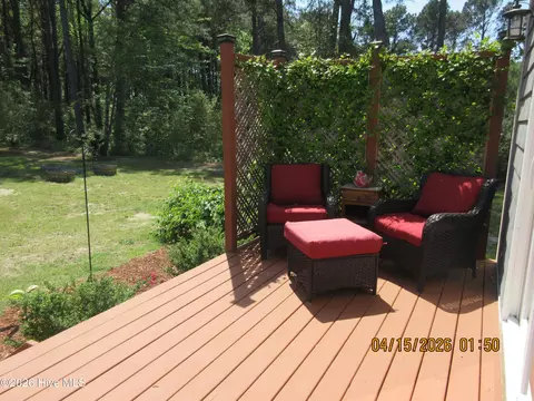 Exterior - 141 W Mobile Rd, Harbinger, NC 27941 photo 12 of 13