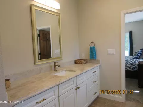 Bath - 141 W Mobile Rd, Harbinger, NC 27941 photo 8 of 9