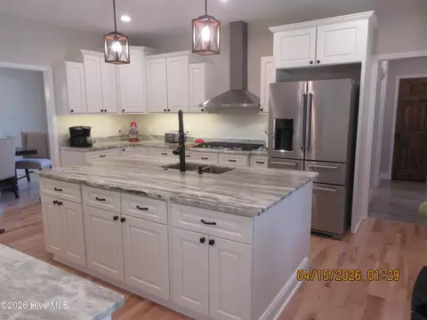 Kitchen - 141 W Mobile Rd, Harbinger, NC 27941 photo 3 of 3