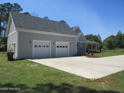 Exterior - 141 W Mobile Rd, Harbinger, NC 27941 photo 1 of 13