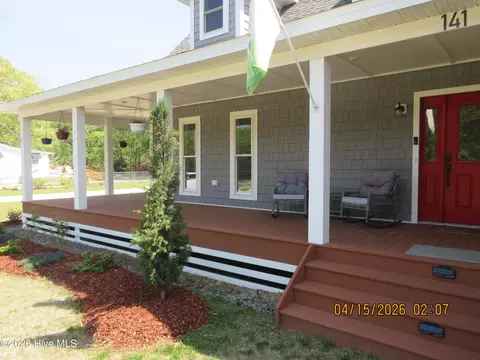 Exterior - 141 W Mobile Rd, Harbinger, NC 27941 photo 3 of 13