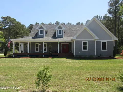 Exterior - 141 W Mobile Rd, Harbinger, NC 27941 photo 2 of 13