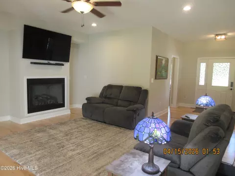 Living - 141 W Mobile Rd, Harbinger, NC 27941 photo 1 of 3