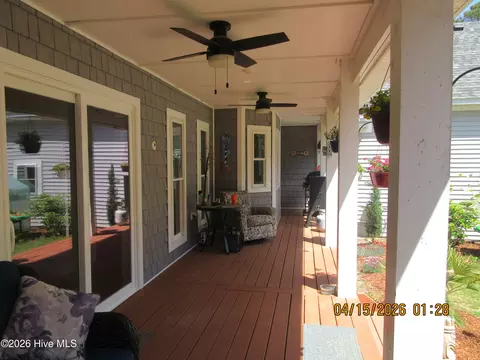 Exterior - 141 W Mobile Rd, Harbinger, NC 27941 photo 10 of 13