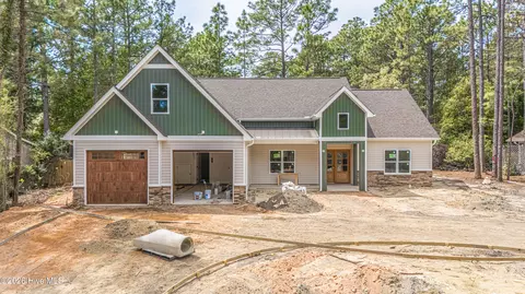 265 Sugar Pine Dr, Pinehurst, NC 28374