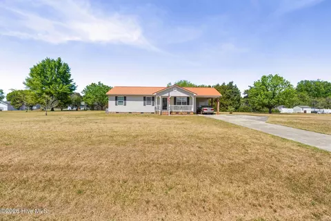 110 Crown Ct, Rockingham, NC 28379
