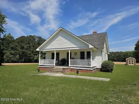 1741 Old Bath Hwy, Washington, NC 27889