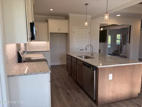 Kitchen - 168 Prency Ln, Middlesex, NC 27557 photo 2 of 2