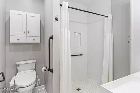 Bath - 8 Surry Circle Dr N, Pinehurst, NC 28374 photo 5 of 5
