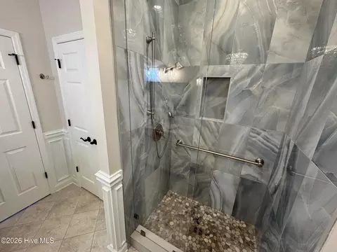 Bath - 8 Surry Circle Dr N, Pinehurst, NC 28374 photo 2 of 5