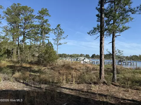 269 Shell Castle Ln, Vandemere, NC 28587 photo 3