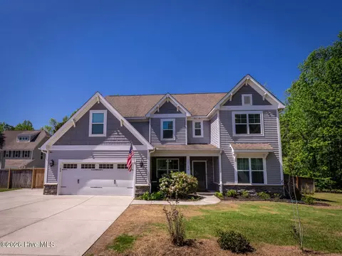 104 Cherrybark Dr, Jacksonville, NC 28540