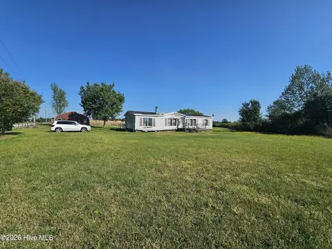 1991 Lewis Rd, Greenville, NC 27834