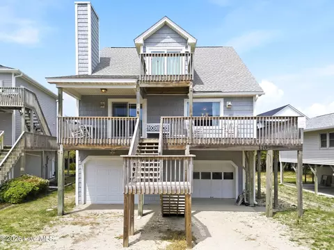 1105 S Shore Dr, Surf City, NC 28445