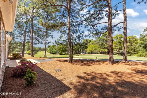 965 Saint Andrews Dr, Pinehurst, NC 28374 photo 6