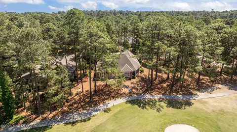 965 Saint Andrews Dr, Pinehurst, NC 28374 photo 3