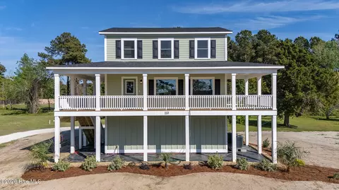 110 Fir Ridge Ln, Beaufort, NC 28516