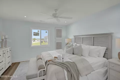 Bedroom - 650 Cedar Point Blvd #G4, Cedar Point, NC 28584 photo 1 of 3