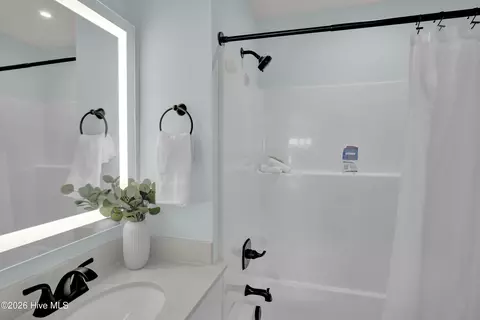 Bath - 650 Cedar Point Blvd #G4, Cedar Point, NC 28584 photo 3 of 3