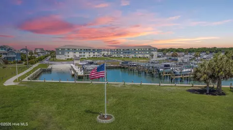 View/Area - 650 Cedar Point Blvd #G4, Cedar Point, NC 28584 photo 4 of 10