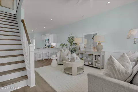 650 Cedar Point Blvd #H1, Cedar Point, NC 28584