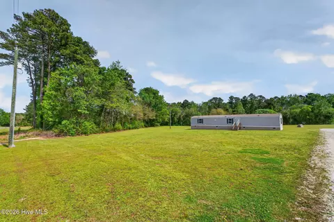 901 Test Farm Rd, Willard, NC 28478