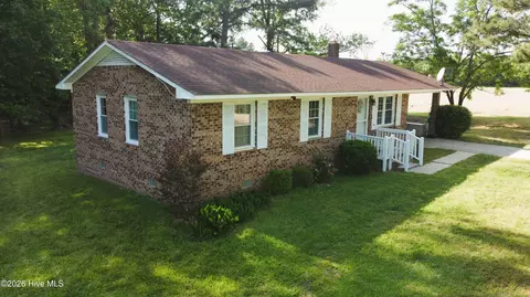 1620 Hallsboro Rd, Clarkton, NC 28433