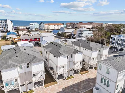 906 Second St S #2, Carolina Beach, NC 28428