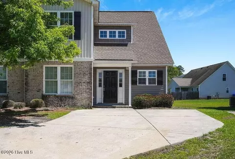 2205 Chavis Dr #B, Greenville, NC 27858