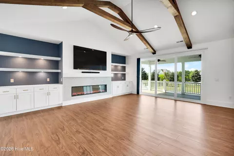 Living - 450 E Creekview Dr, Hampstead, NC 28443 photo 1 of 4